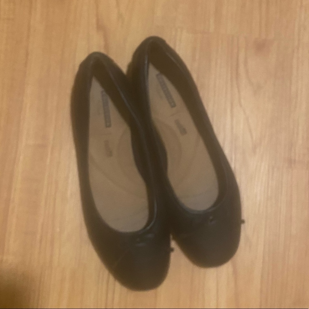 CLARKS Soft Cushion Leather Ballet Flats